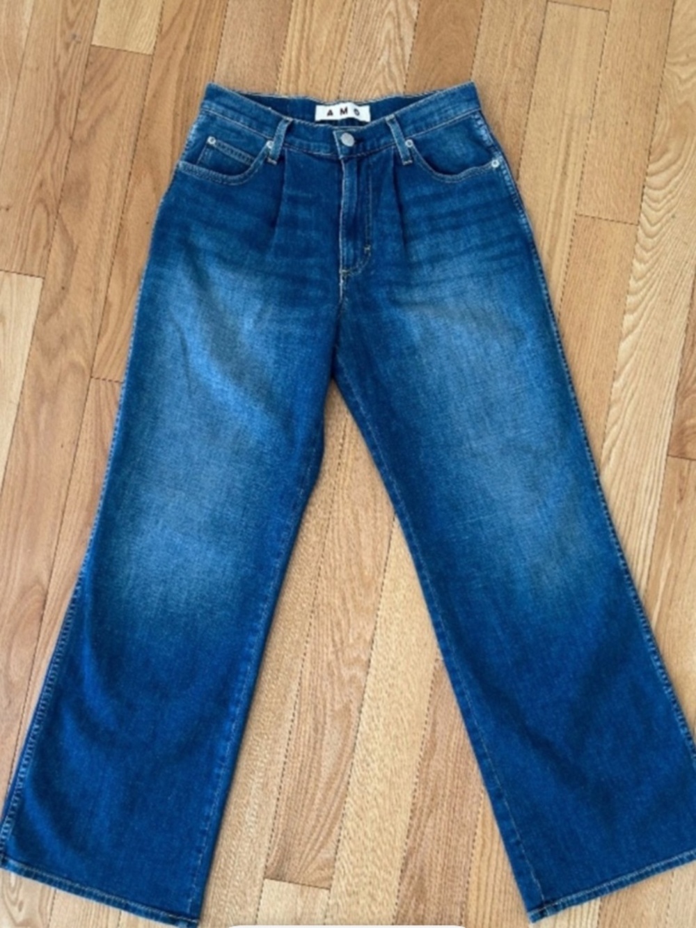 🩷 cutest pleated denim trouser by AMO 🩷🩷🩷